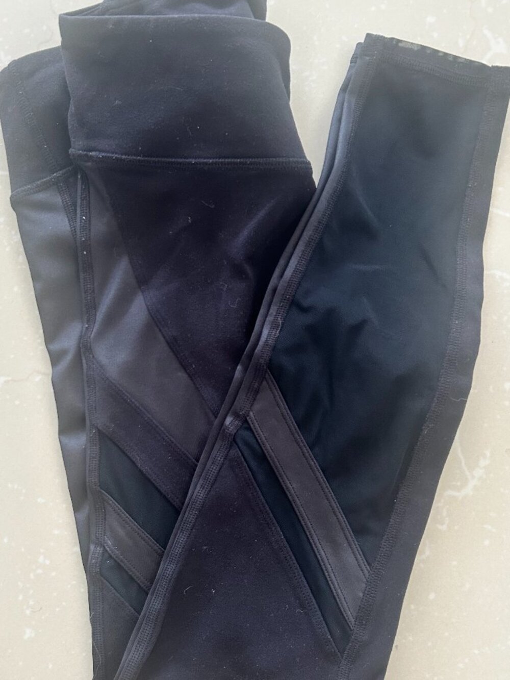 ALO YOGA BLACK AND SHEER LEGGINGS